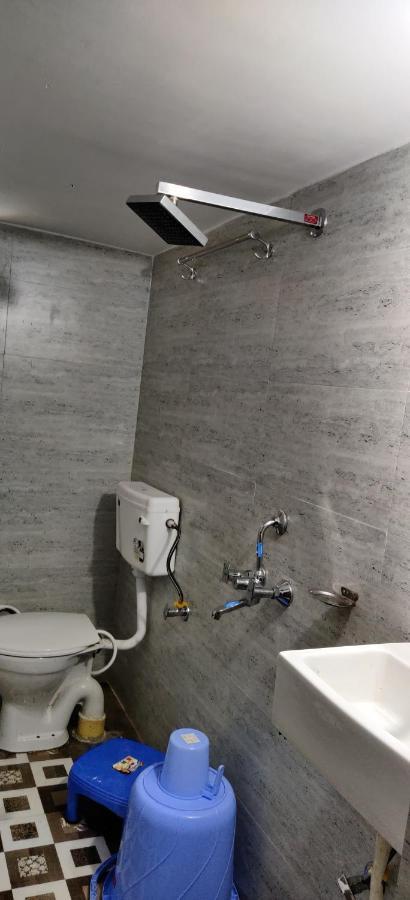 Roorkee Oyo Home Foodway Hub المظهر الخارجي الصورة