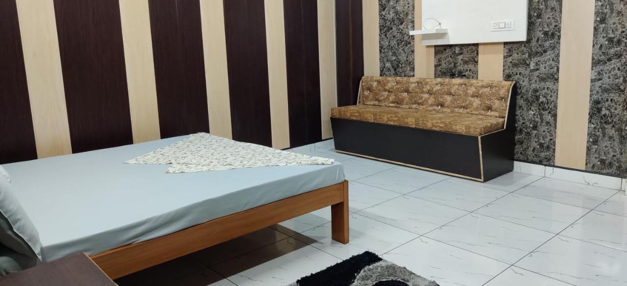 Roorkee Oyo Home Foodway Hub المظهر الخارجي الصورة